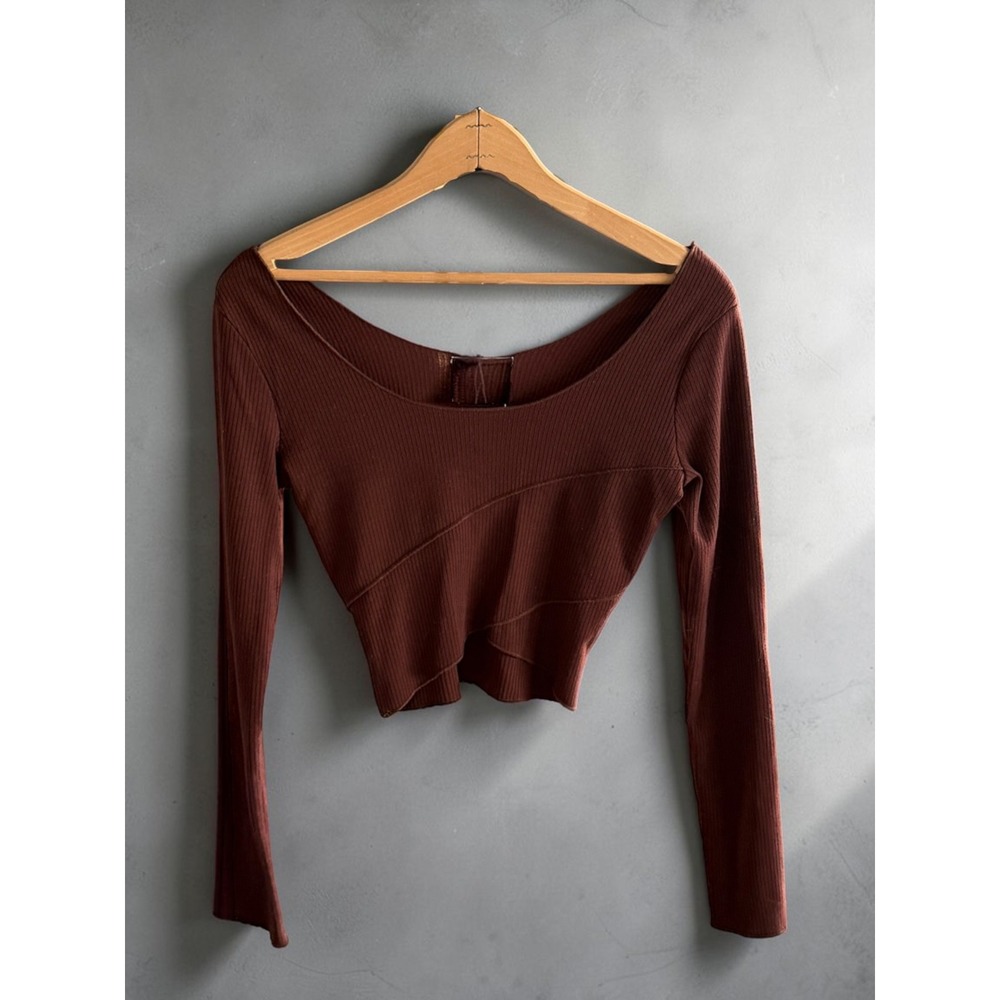 Sadie & Sage Brown Ribbed Long Sleeve Crop Top Small